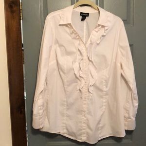 Mix blend long sleeve white blouse with ruffles❤️